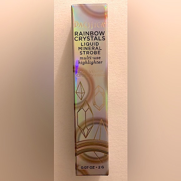 Pacifica Rainbow Crystals Liquid Mineral Strobe Highlighter.Glow, Shine, Contour - Picture 5 of 5